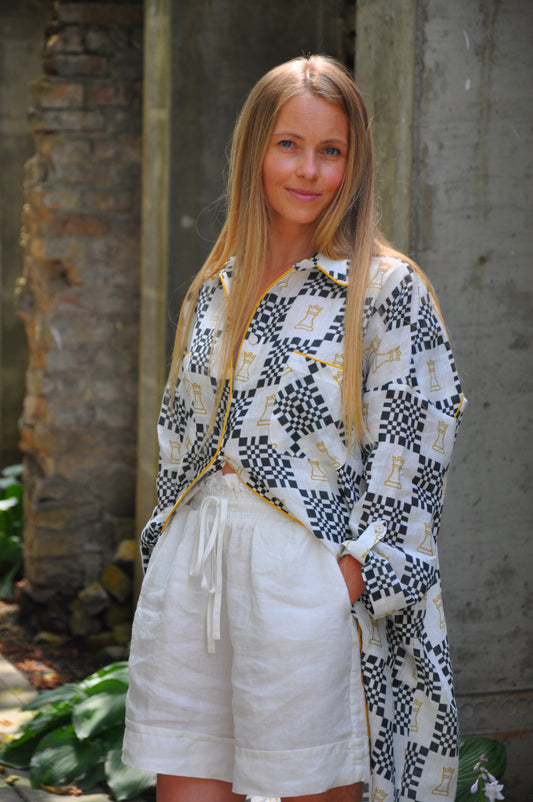 Women's linen shirt "Iconic" - Grand Duchess | Softened 100% linen | Sustainable fashion