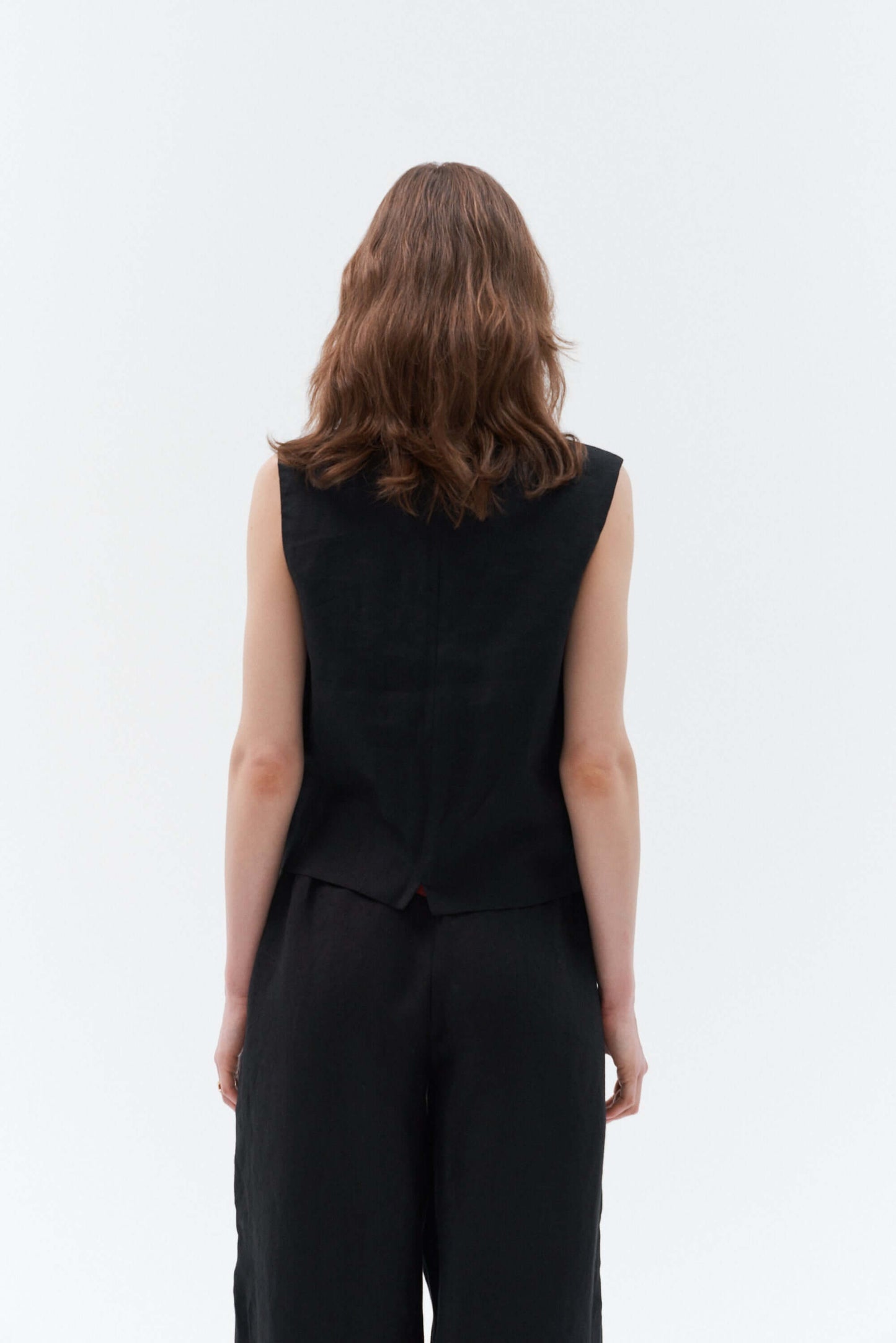Grand Duchess linen waistcoat vesta black ; black linen vest for women; elegant black linen waistcoat for women; juoda lininė liemenė moteriška