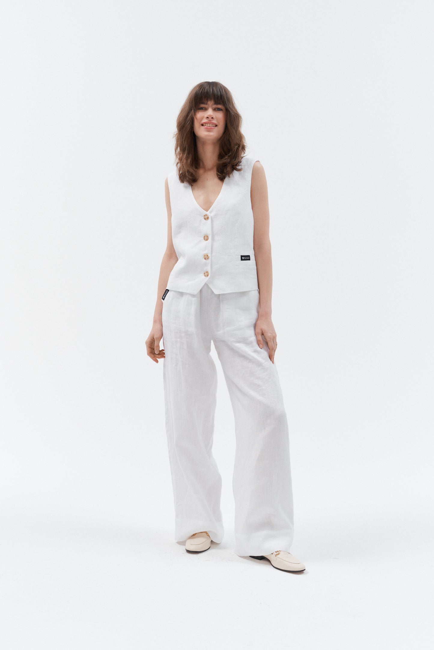 Grand Duchess linen waistcoat vesta white; white linen vest for women; elegant white linen waistcoat for women; balta lininė liemenė moteriška
