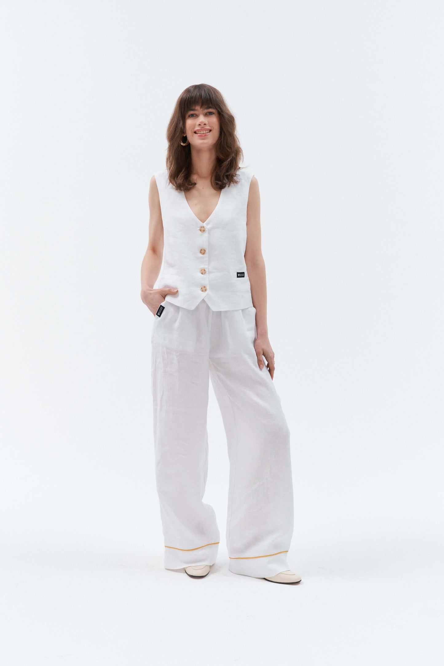 Grand Duchess linen waistcoat vesta white; white linen vest for women; elegant white linen waistcoat for women; balta lininė liemenė moteriška