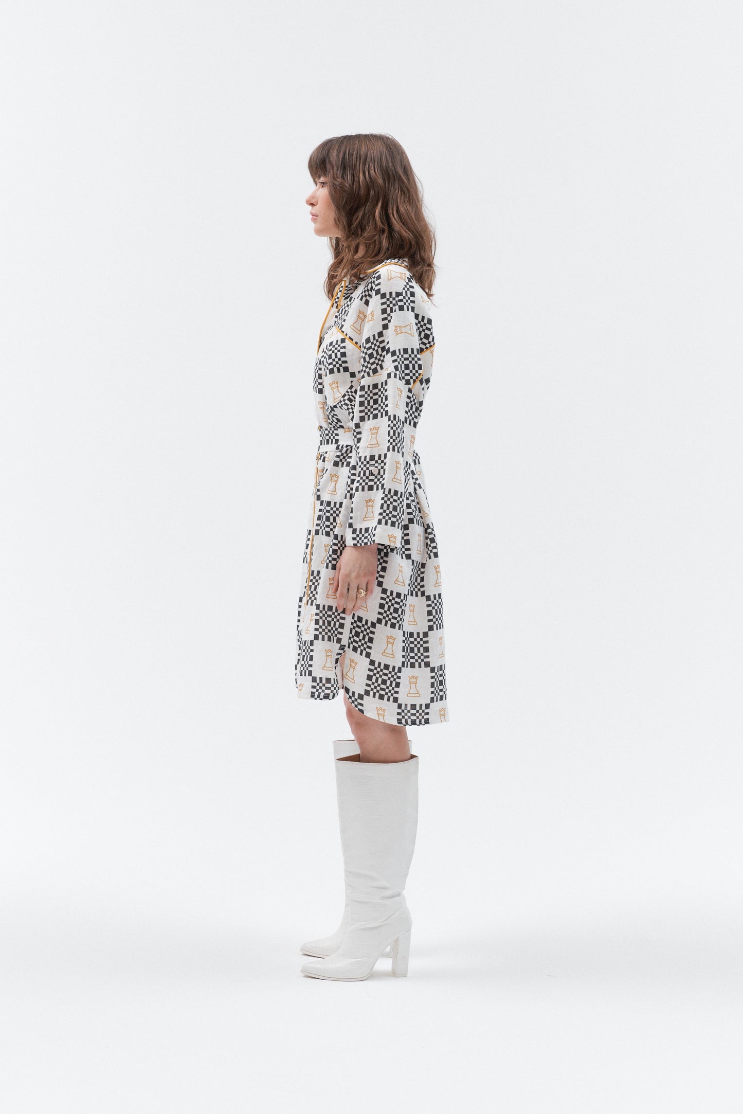 Grand Duchess oversize linen dress iconic; black and white linen dress; midi linen dress; unique pattern 100% linen dress; midi linen dress women; elegant linen dress with sleeves women; lininė suknelė moterims; midi ilgio lininė suknelė moterims; išskirtinio dizaino lininė suknelė; chess print linen dress
