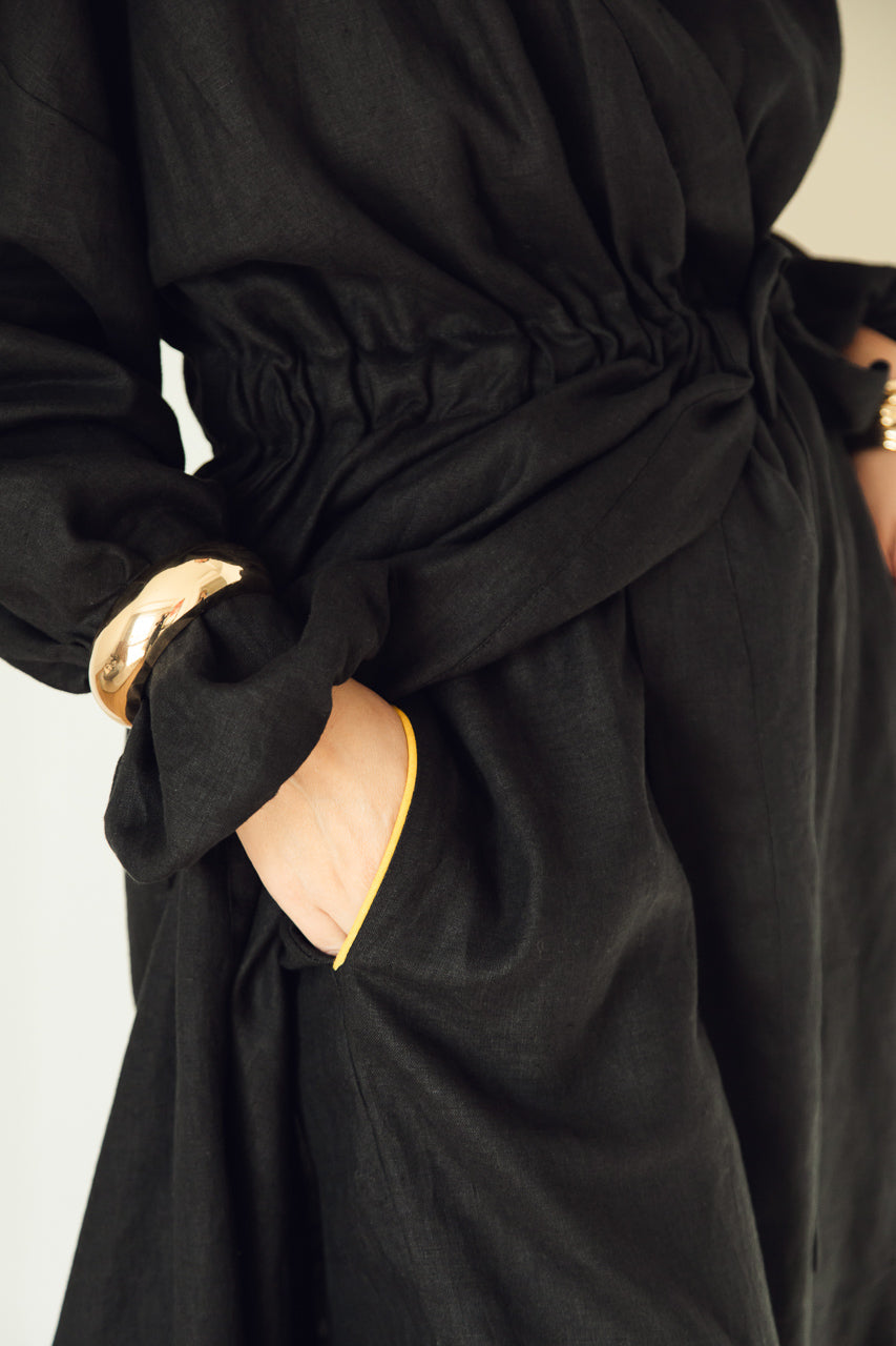 Women's long linen robe Lumina.