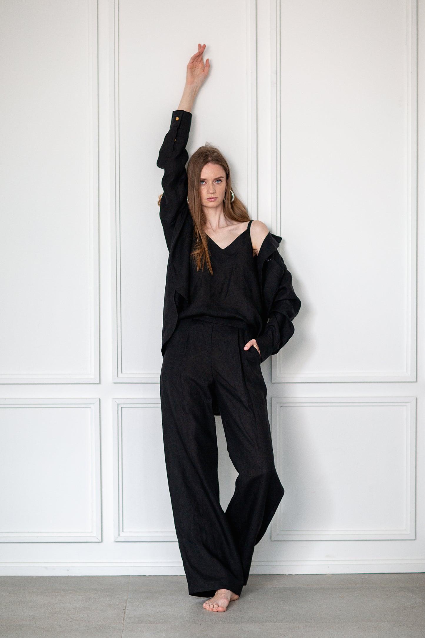 Women's black linen pants "Independence" - Grand Duchess | Softened 100% linen | Linen for leisure | Wide linen pants - city wear | Moteriškos plačios juodos lininės kelnės "Independence" - Grand Duchess | 100% minkštintas linas | Lininiai rūbai laisvalaikiui | Plačios lininės kelnės - miesto apranga | Miesto ir gatvės stilius | Lininiai rūbai kiekvienai dienai | Stilingas lininis kostiumas | Aukščiausios kokybės lininiai rūbai