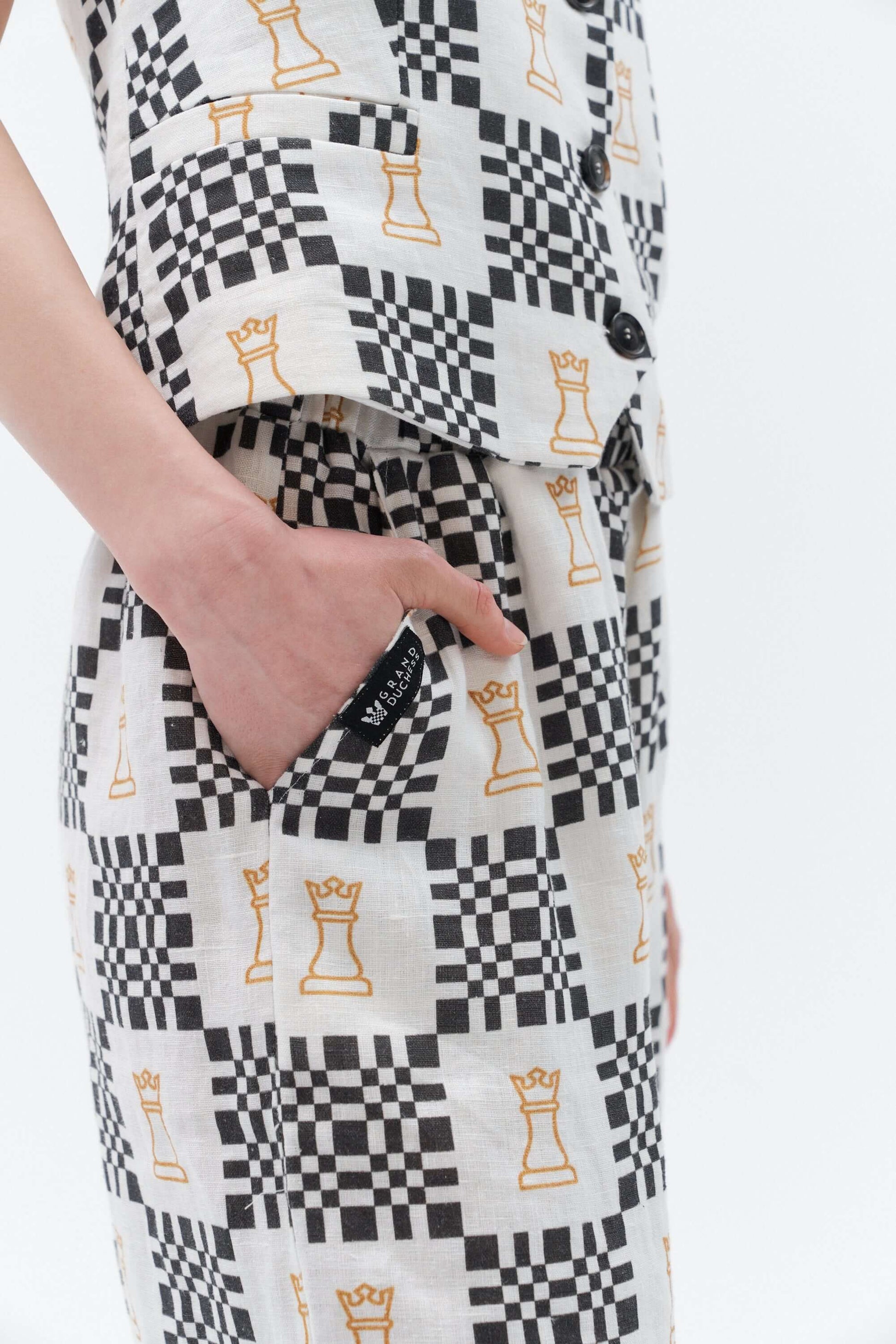 Grand Duchess linen pants; wide leg pants; linen throusers; stylish pants; unique pattern linen pants; luxury linen pants; exclusive design linen pants for women; unique linen pattern pants women; long wide linen pants; elegant linen suit women; linen pants with belt and pockets