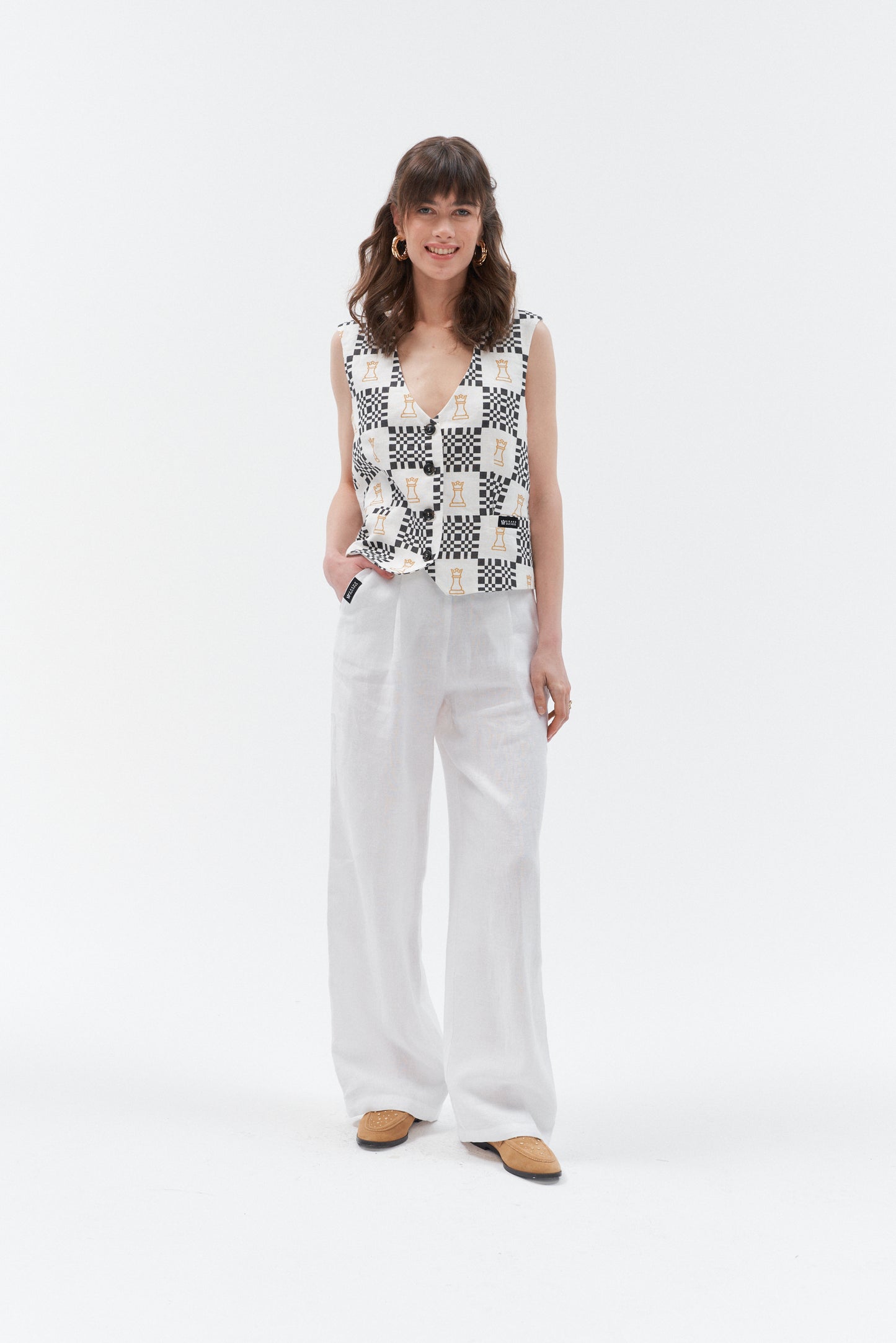 Grand Duchess linen waistcoat vesta black and white; iconic linen vest for women; elegant iconic linen waistcoat for women; fashionable linen waistcoat chess print; lininė liemenė moteriška