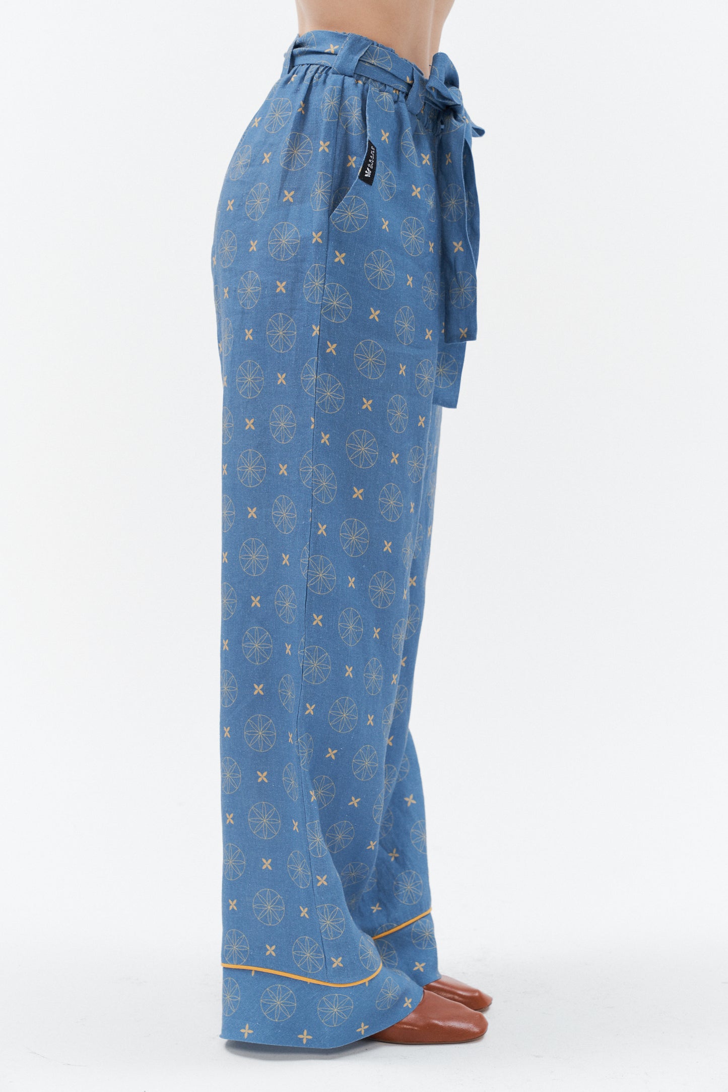 Grand Duchess blue linen pants with golden stripe Impresionante; unique pattern linen pants for women; elegant linen pants for women; excluse design 100% linen pants for women; iconic linen pants with pockets and belt; išskirtinės lininės kelnės moteriško