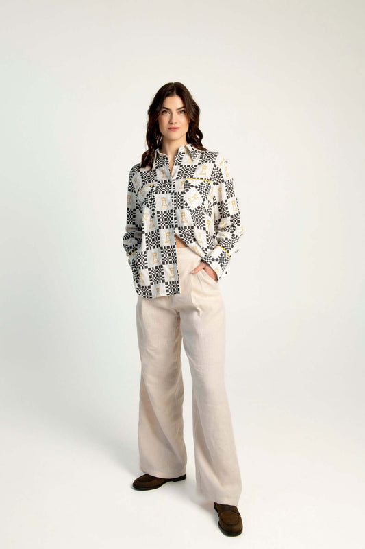 High-waisted wide-leg linen trousers Independence II in beige, women’s sustainable linen pants.