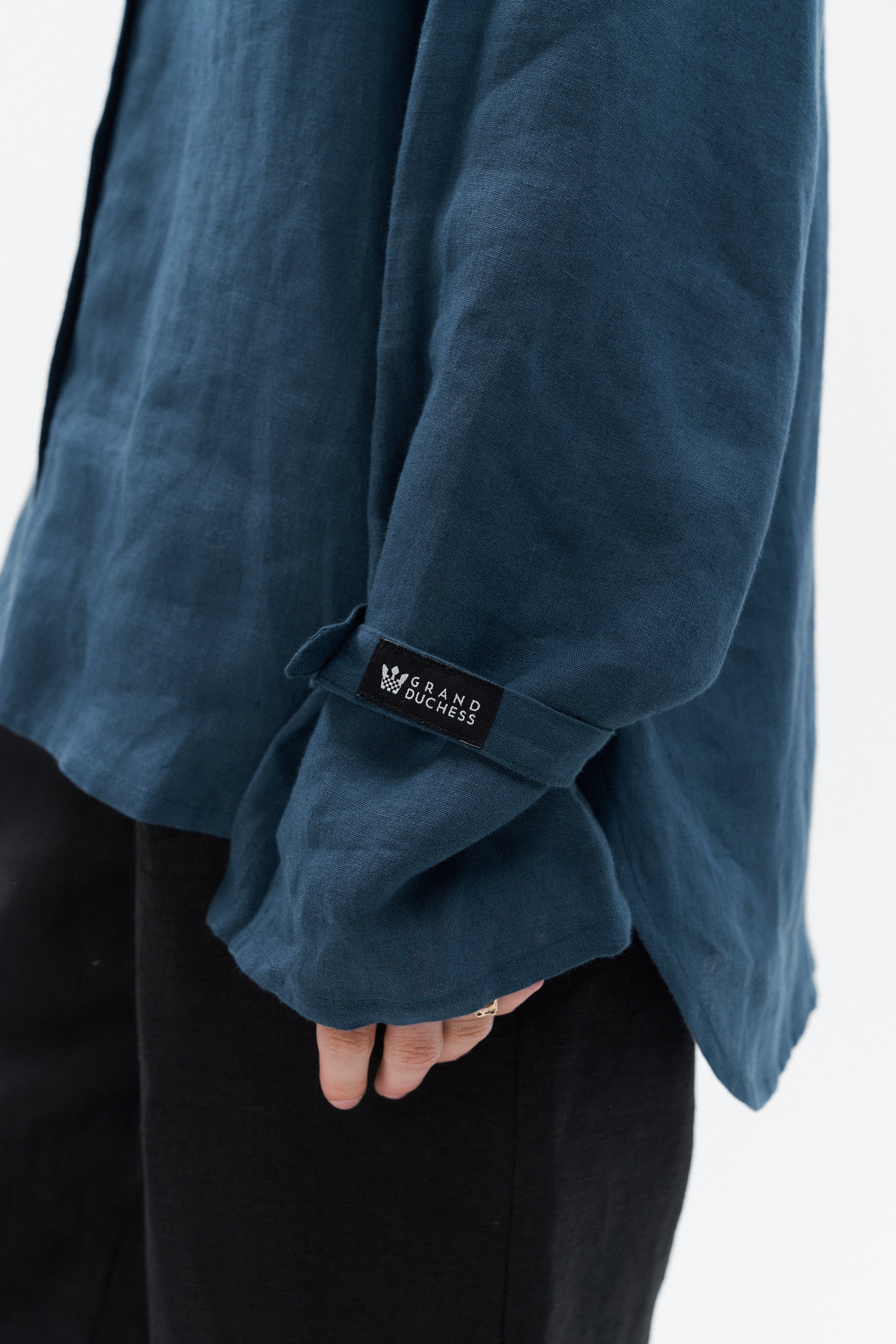 Puffed sleeve linen shirt