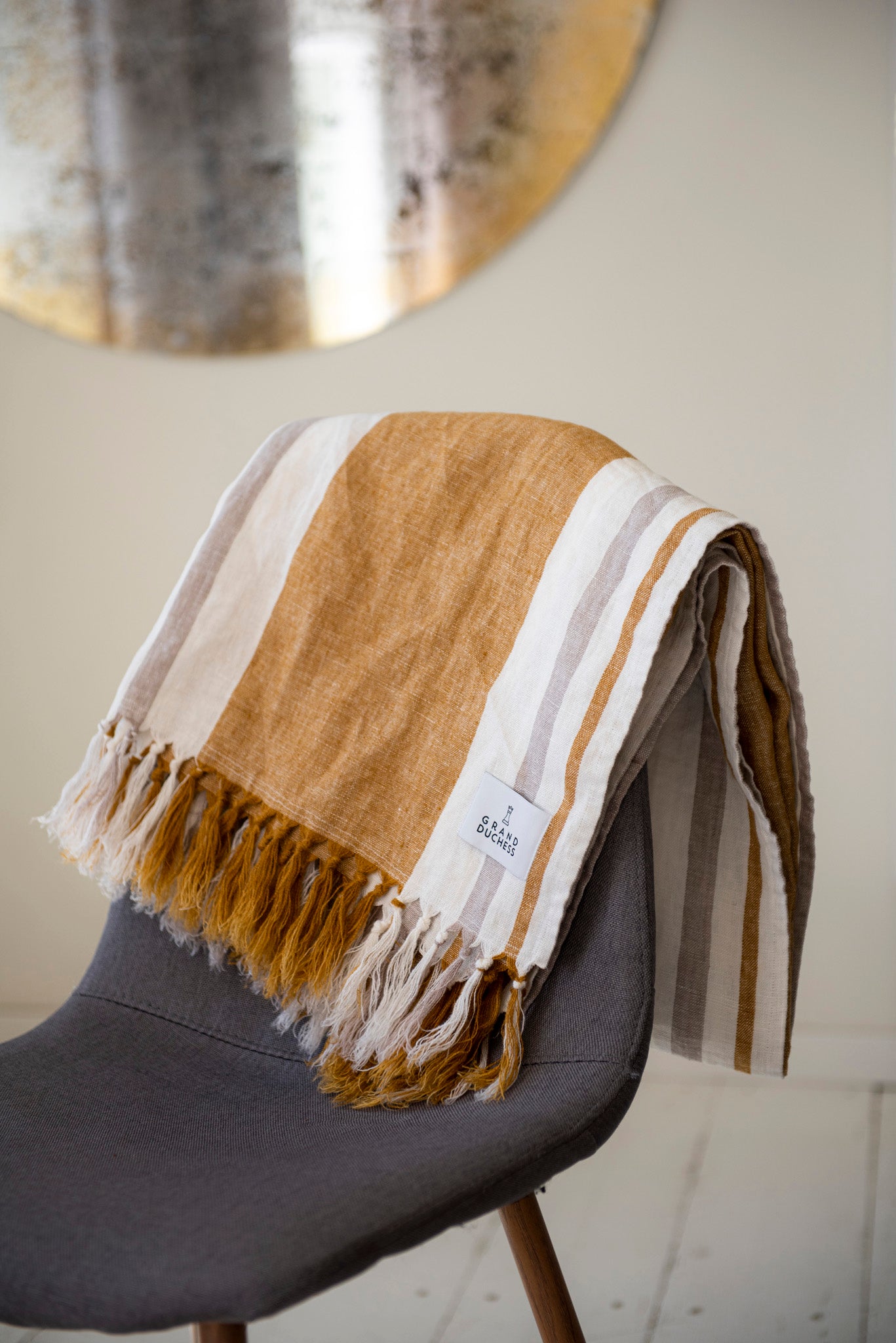 The limited-edition linen towel-blanket "Friendly" - Grand Duchess | Linen beach towel